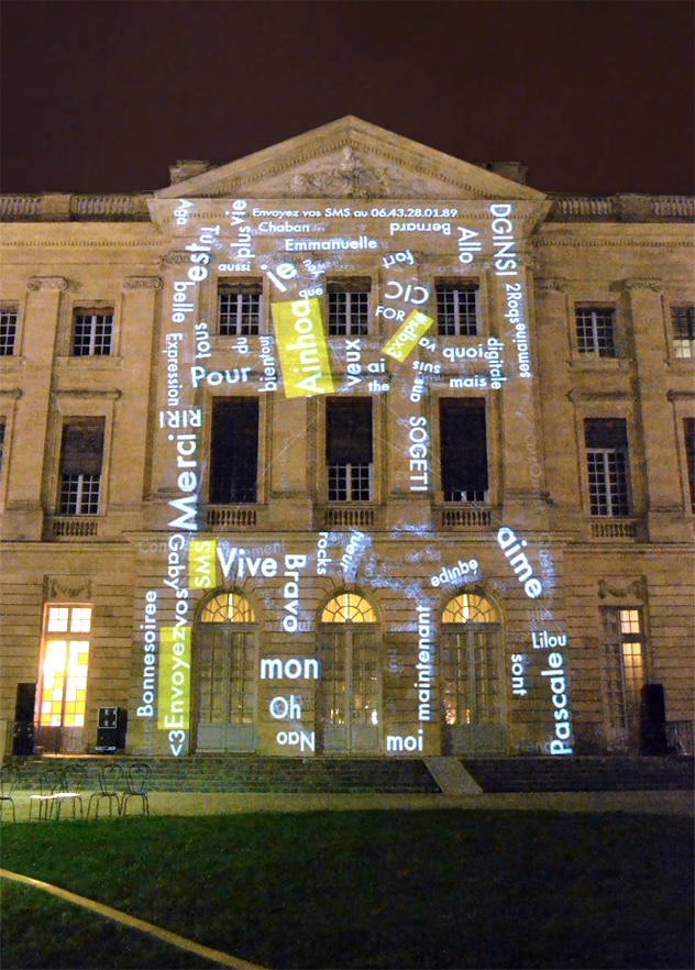 Expression installation interactive d'envoi de sms à la semaine digitale 2013